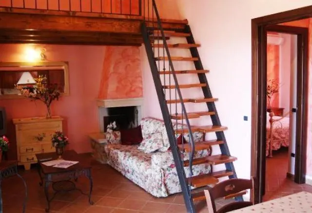 Agriturismo Le Rose Guest House Pescia Romana Italy